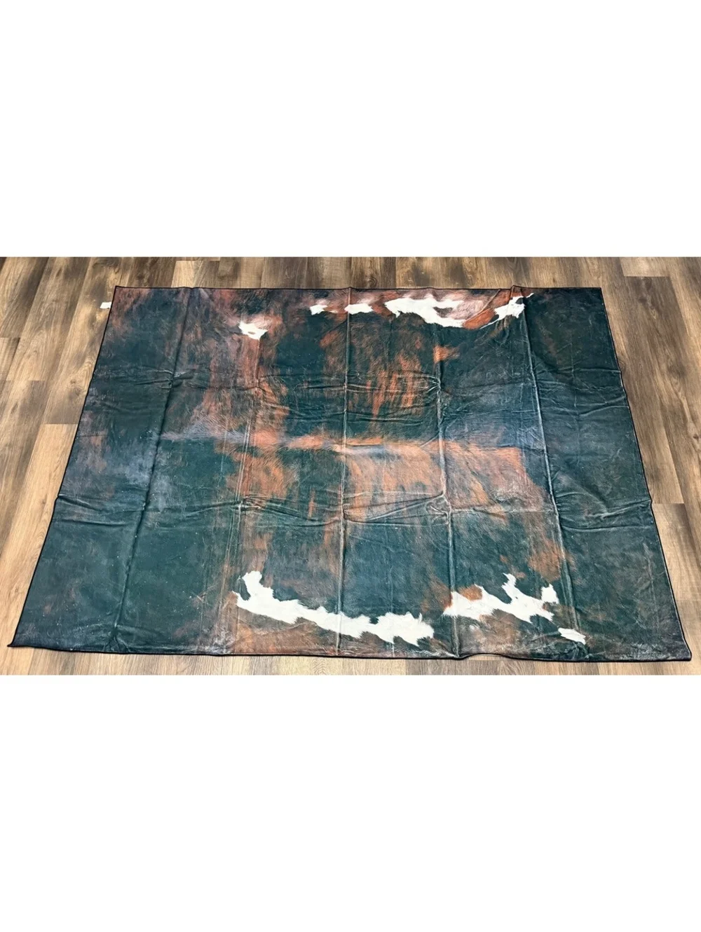 Faux Cowhide Print Area Rug 5x6.5 Ft Faux Fur Rustic Western Home Mat Non-Slip
